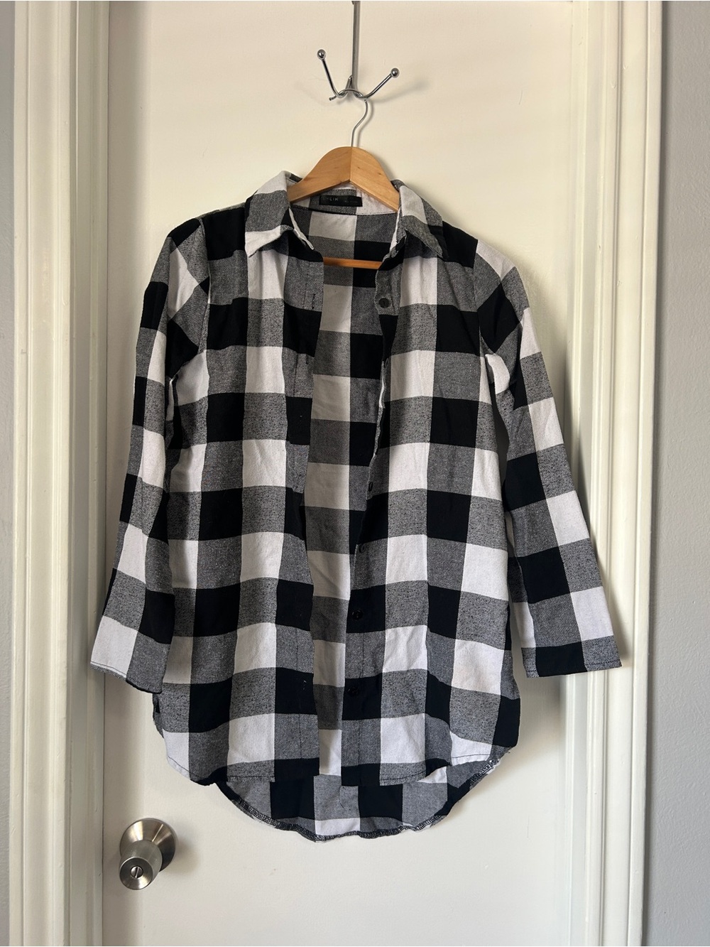 Black & White Plaid Button-Up Shirt